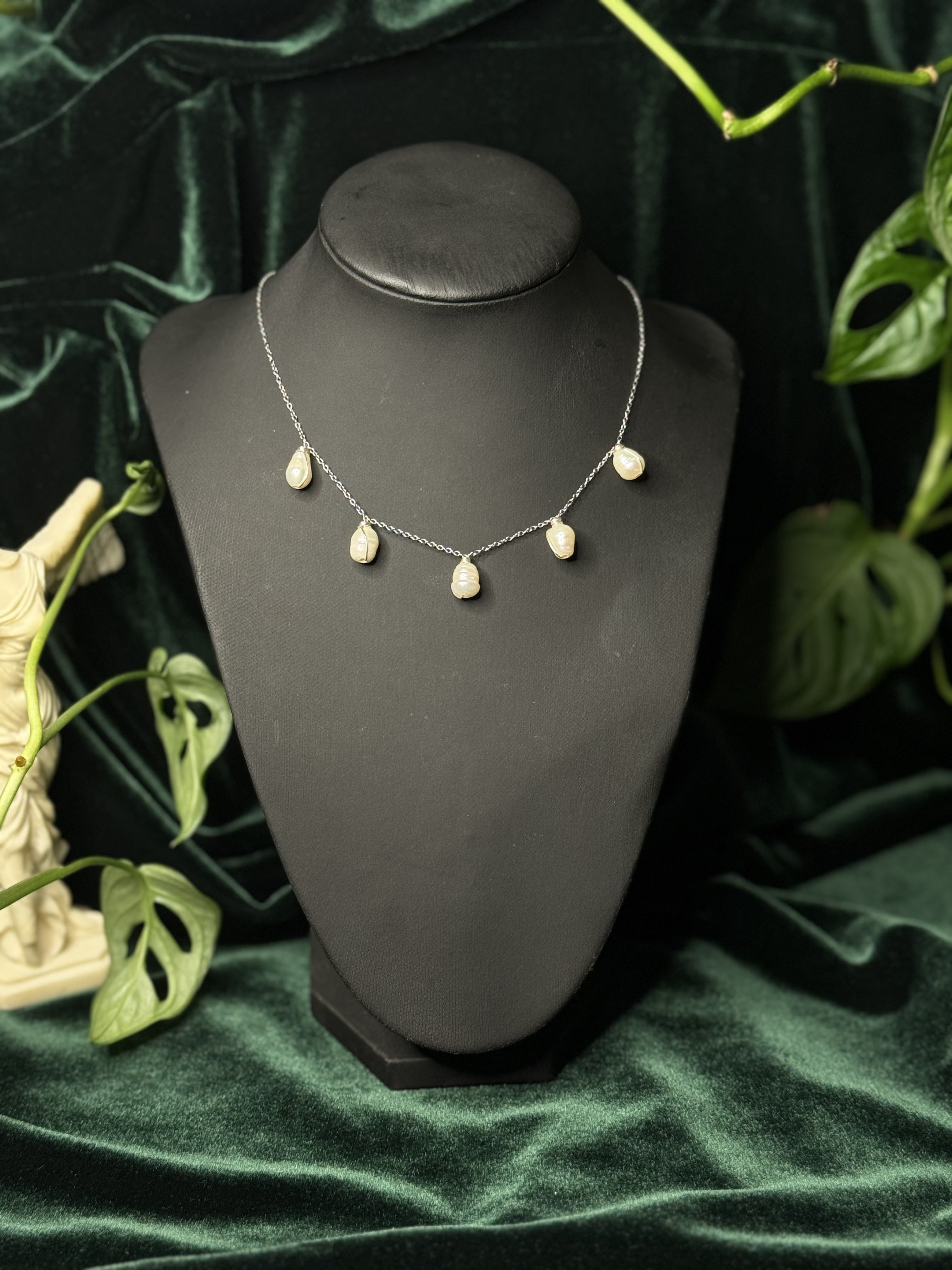 COLLIER DORIS PERLES D’EAU DOUCE