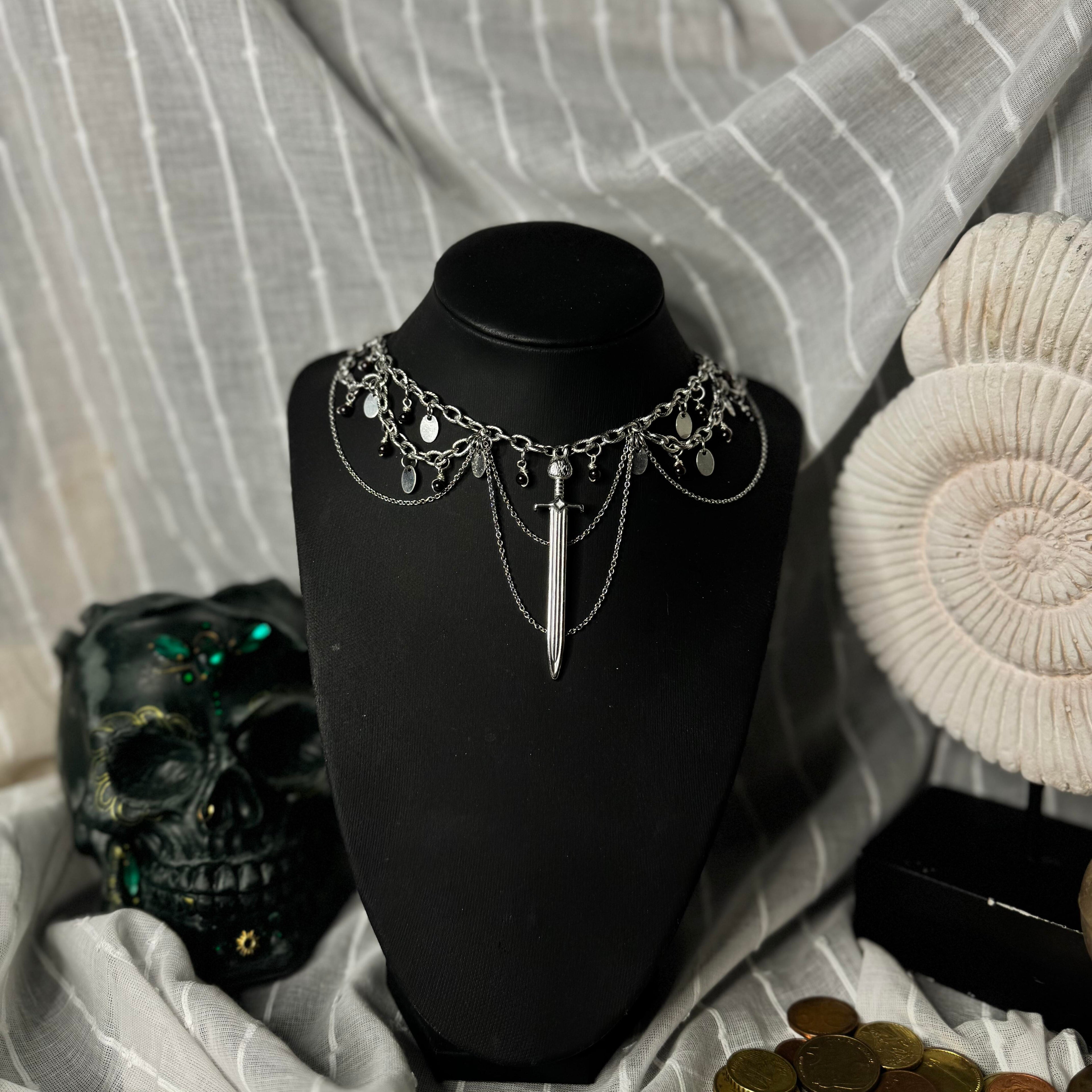 COLLIER ANNE BONNY GRENAT