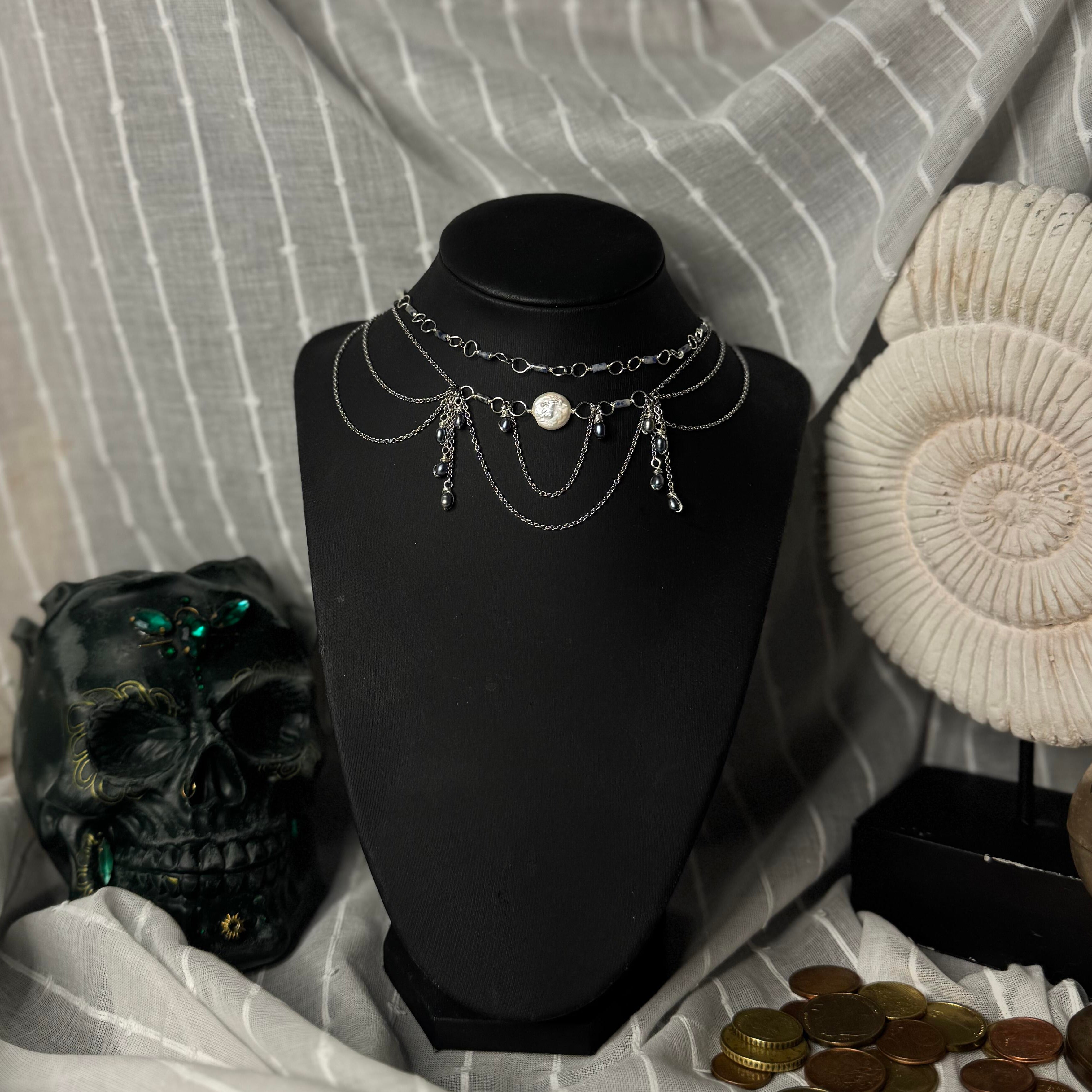 COLLIER LIGEIA SODALITE ET PERLES D'EAU DOUCE AAA